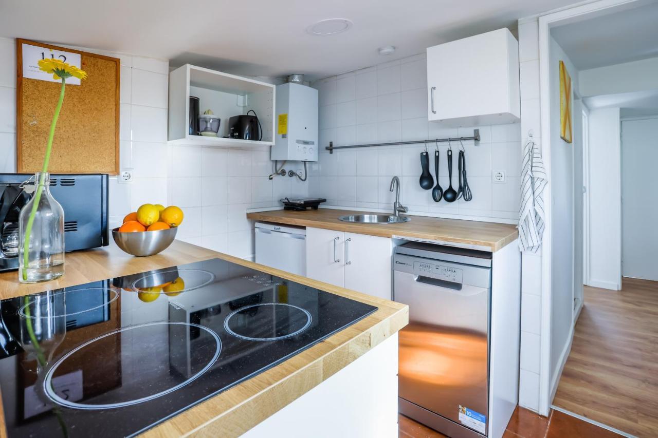 Cozy 3 Bedroom Apt In Lively Bairro Alto Lisboa Ngoại thất bức ảnh