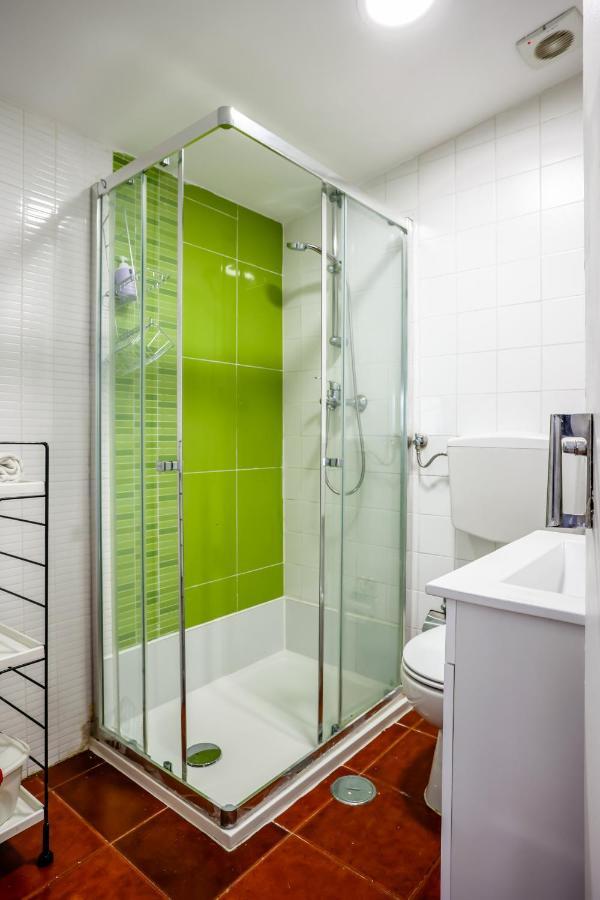 Cozy 3 Bedroom Apt In Lively Bairro Alto Lisboa Ngoại thất bức ảnh