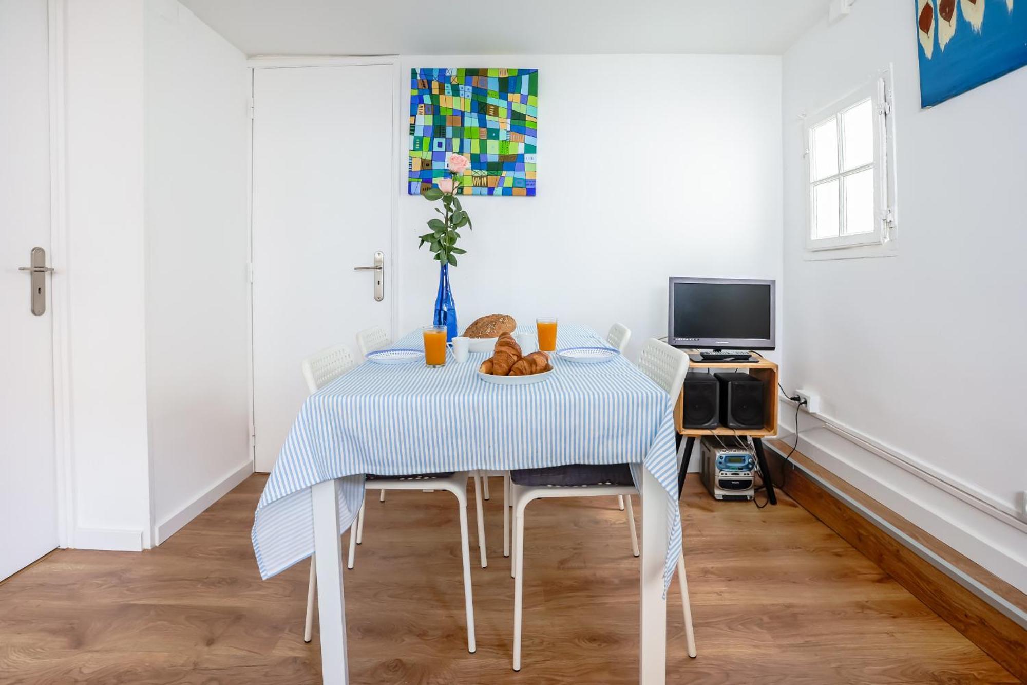 Cozy 3 Bedroom Apt In Lively Bairro Alto Lisboa Ngoại thất bức ảnh